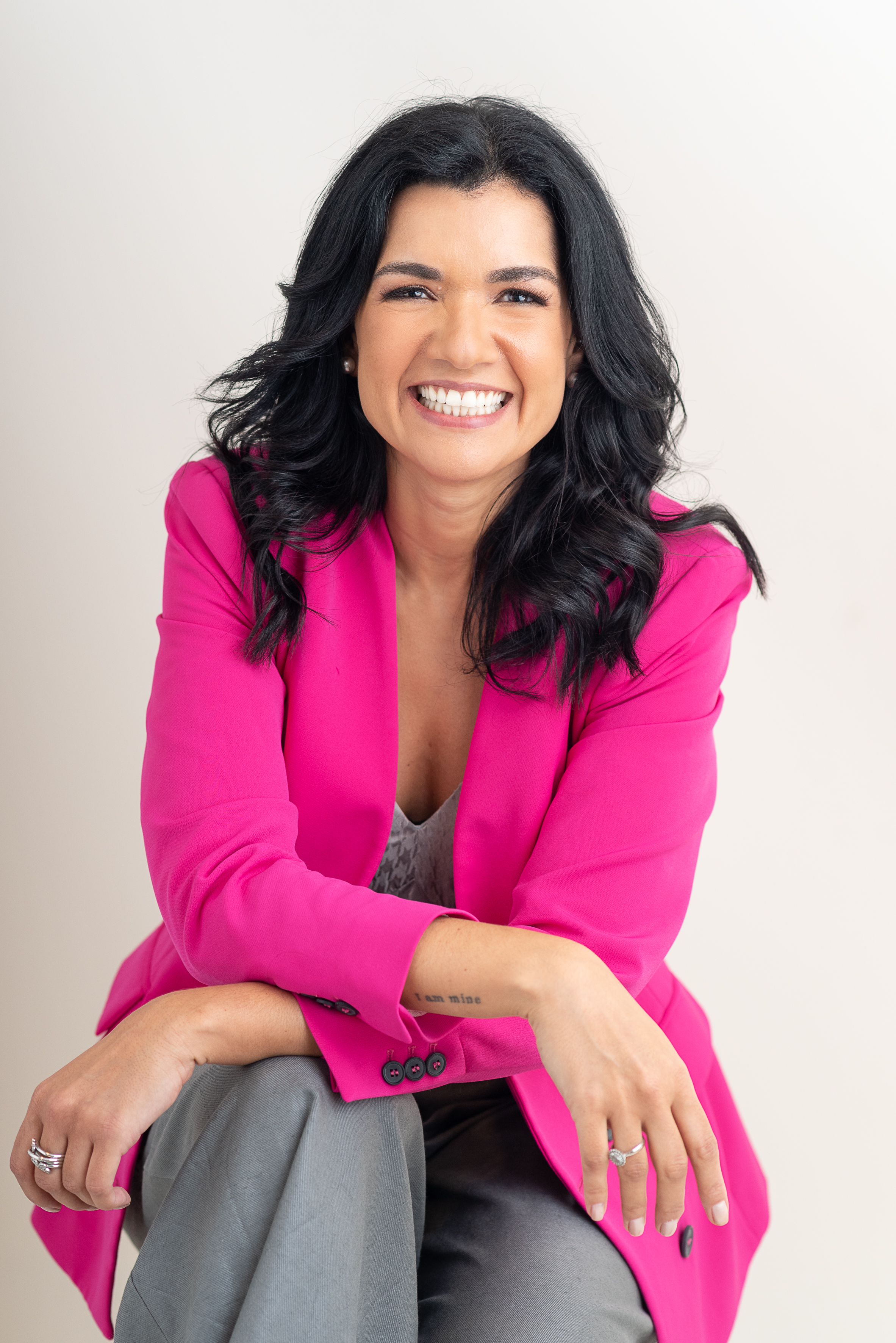 Dra. Alexssandra Lima — Médica Oncologista